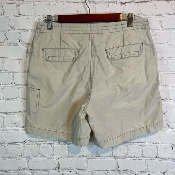 Columbia khaki cargo shorts size 6 - Picture 7 of 10